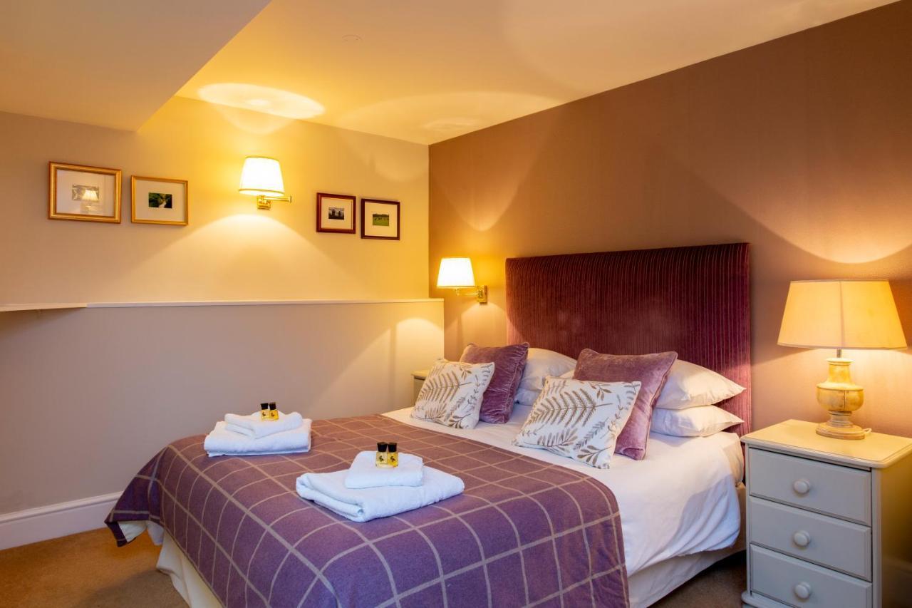The White Hart Inn Newbury  Szoba fotó