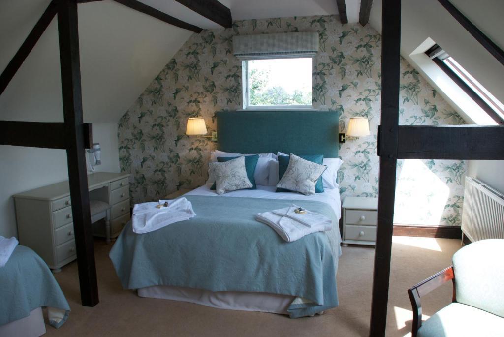 The White Hart Inn Newbury  Szoba fotó